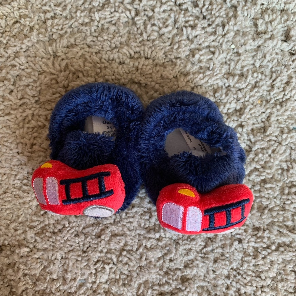 Crib Slippers 🖤3 for 10